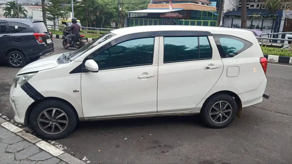 Dijual calya 2019 tipe E kondisi mobil baik