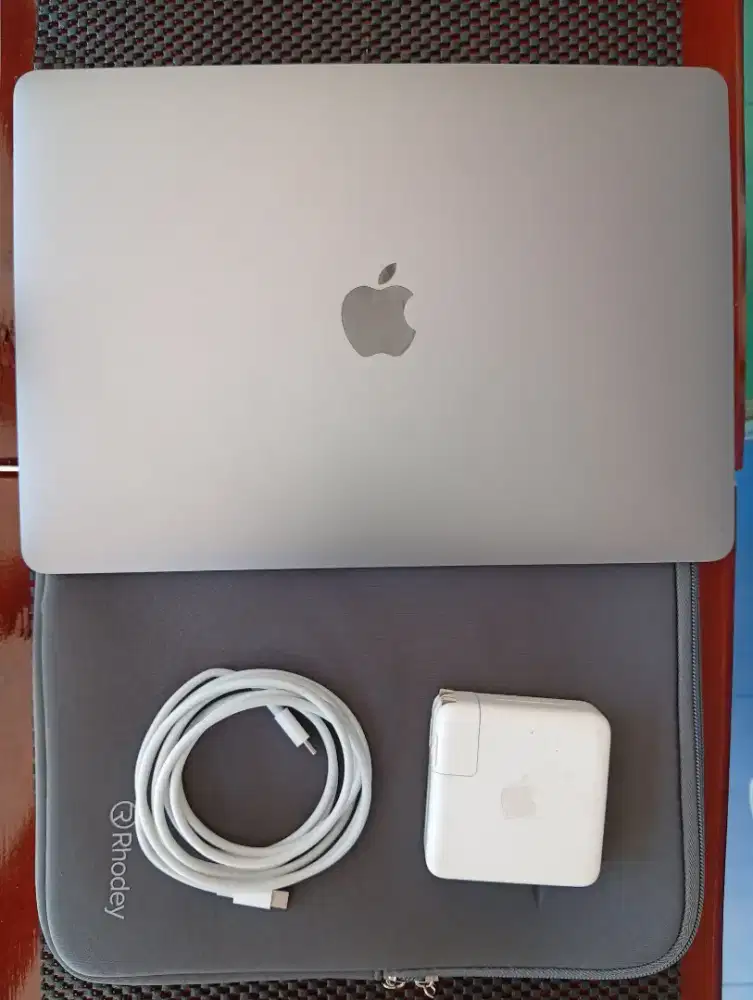 MacBook Pro M1 13 8/256