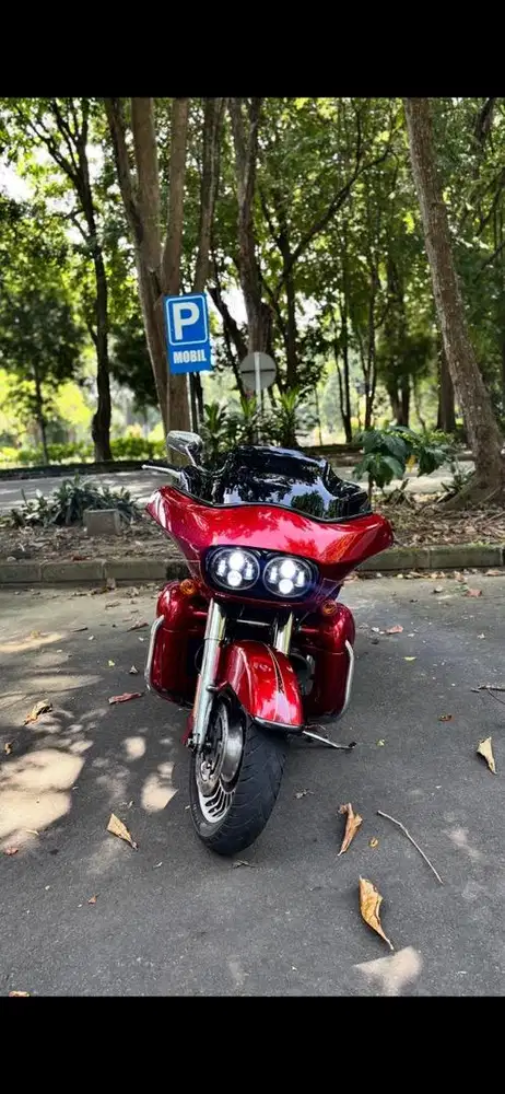 Harley Davidson Road Glide Ultra 2013 Full Paper