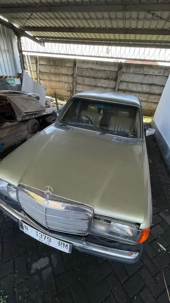 mercedes benz tiger w123 200