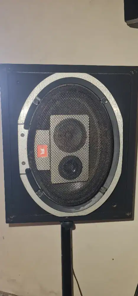 Speaker JBL T545