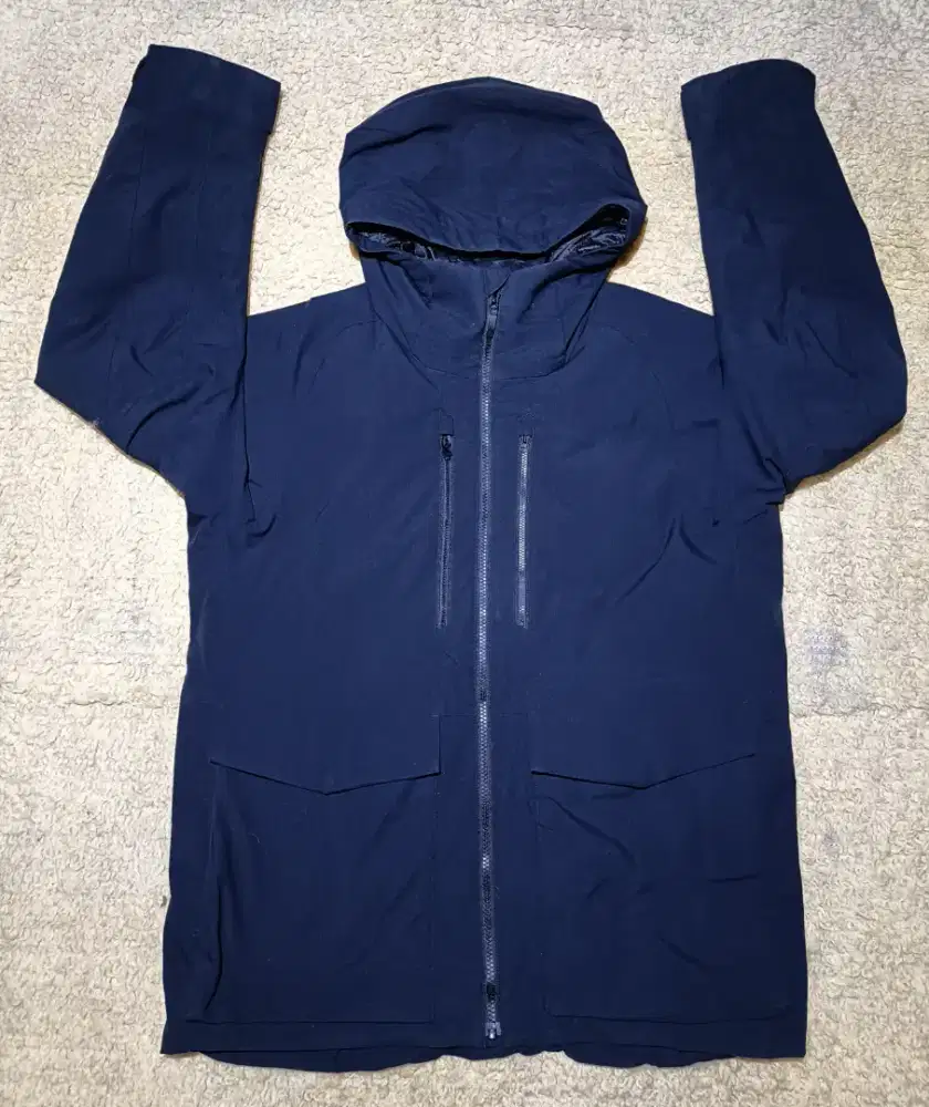 Jaket Gunung Outdoor Second Original Uniqlo Hybrid Down Outerwear