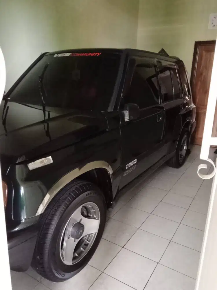 ESCUDO SIDEKICK EKSOTIC 1997