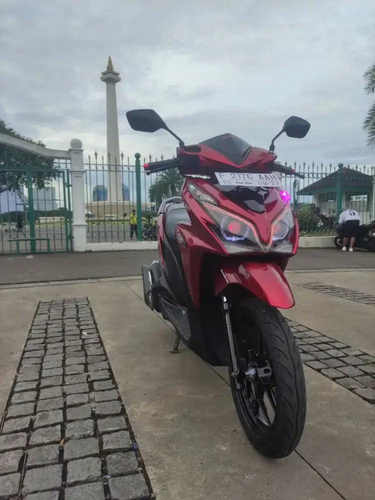 Honda Vario 125 old (KZR)