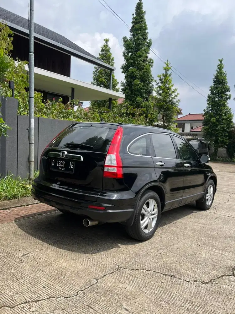 Honda CR-V Gen 3 2.4 Tahun 2010