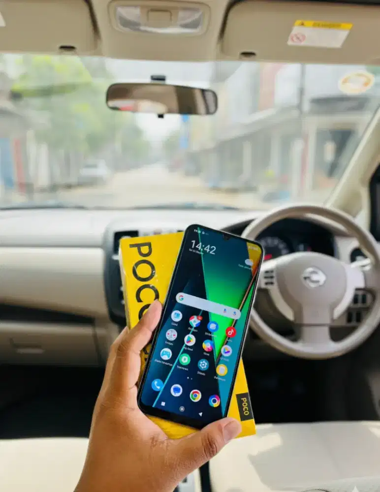 OBRALL!! Poco C75 8/256 Fullset