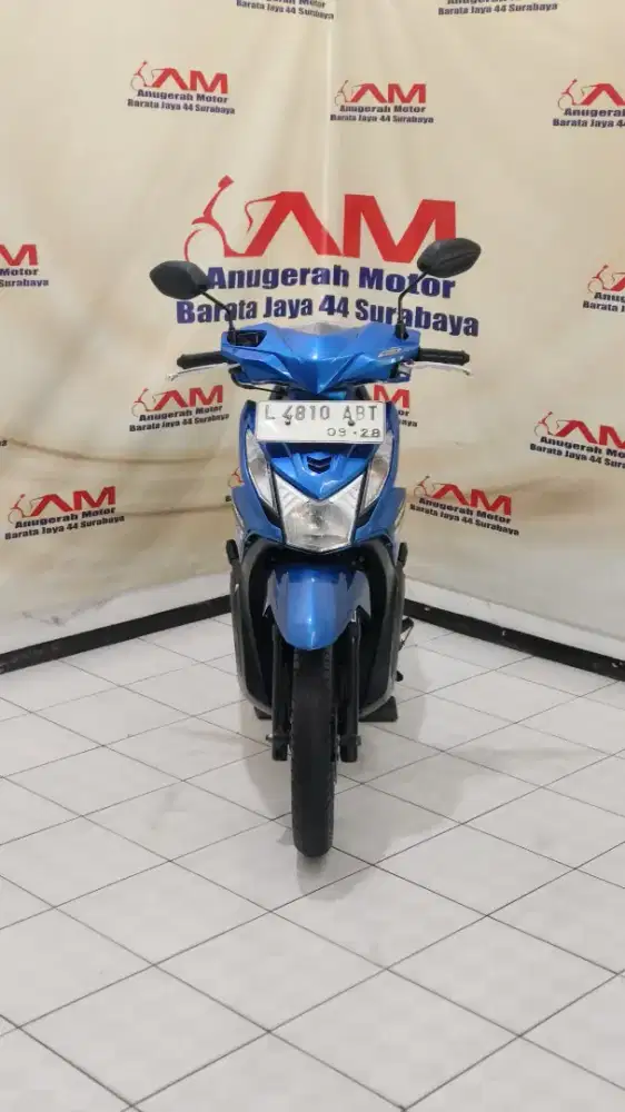 Honda Beat fi Tahun 2013 warna biru