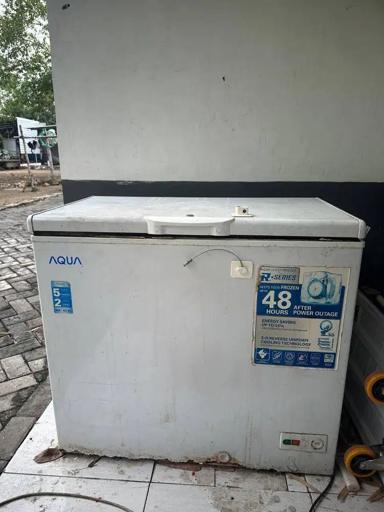 Chest Freezer Aqua 200 L