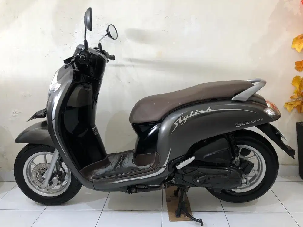 Honda Scoopy Th.2018 abu!!