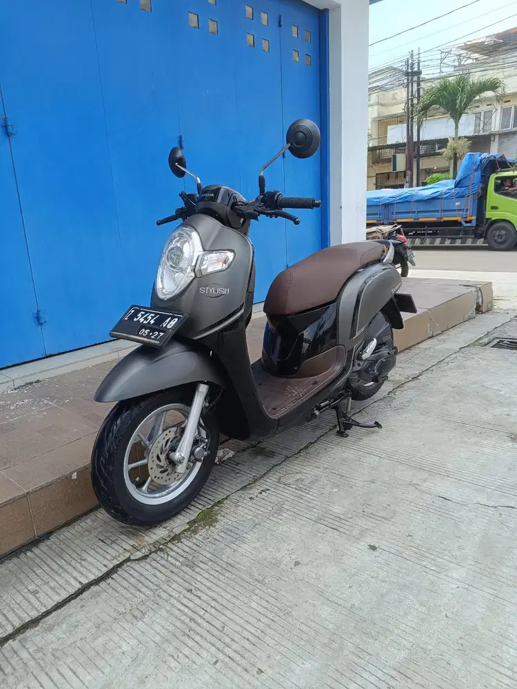 Honda scoopy donat 2017 mulus