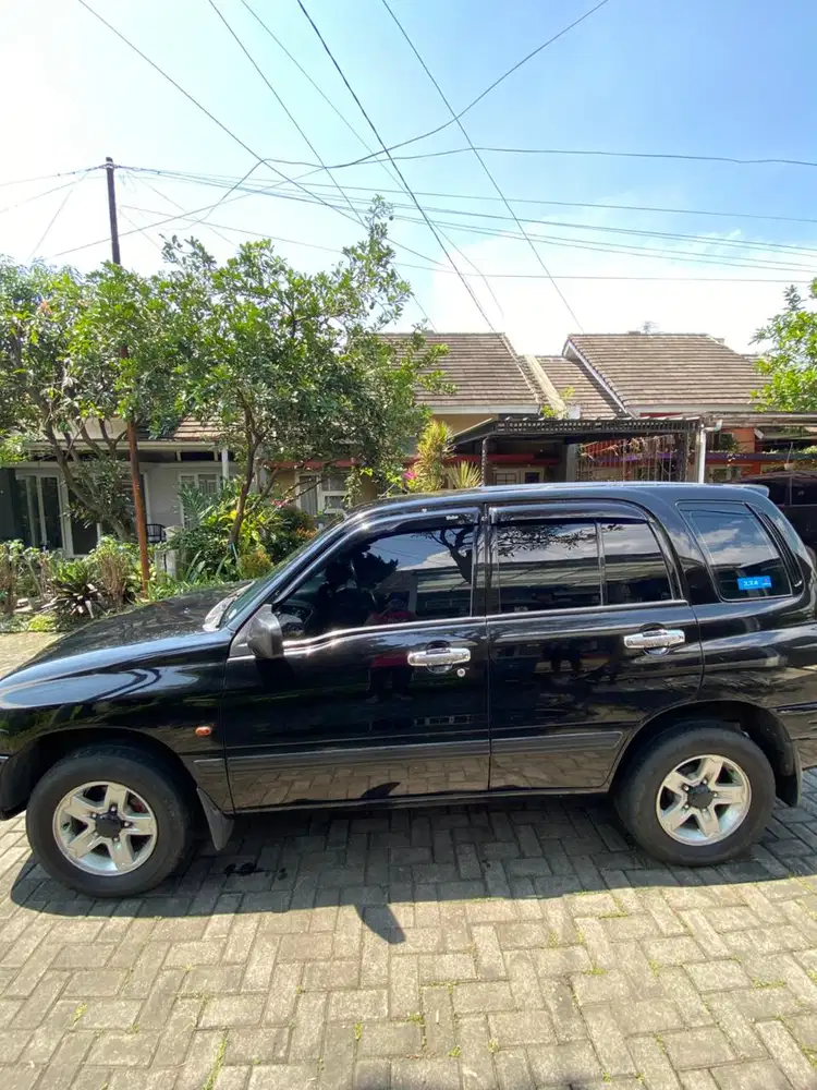 Suzuki Escudo 2003 Bensin