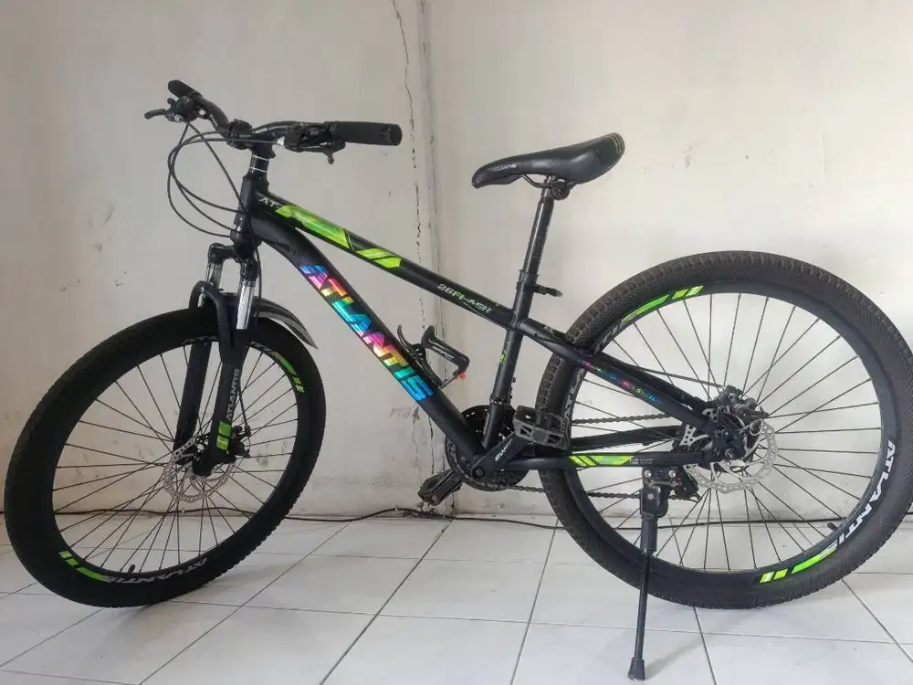 Sepeda ATLANTIS 26