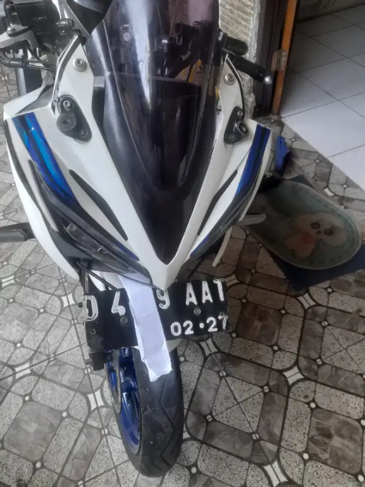 jl.Cpt. CBR150R mulus sekali.