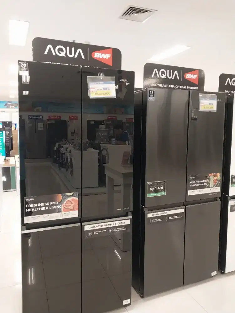 AQUA REFRIGERATOR &gt;2 DOOR 522L BLACK