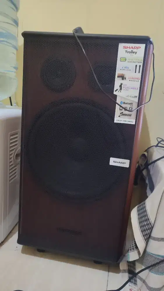 Sharp speaker C BOX trolley