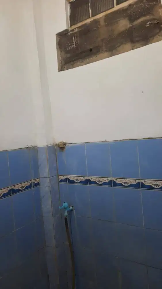 Disewakan rumah 2 lantai di kawasan Jakarta Timur