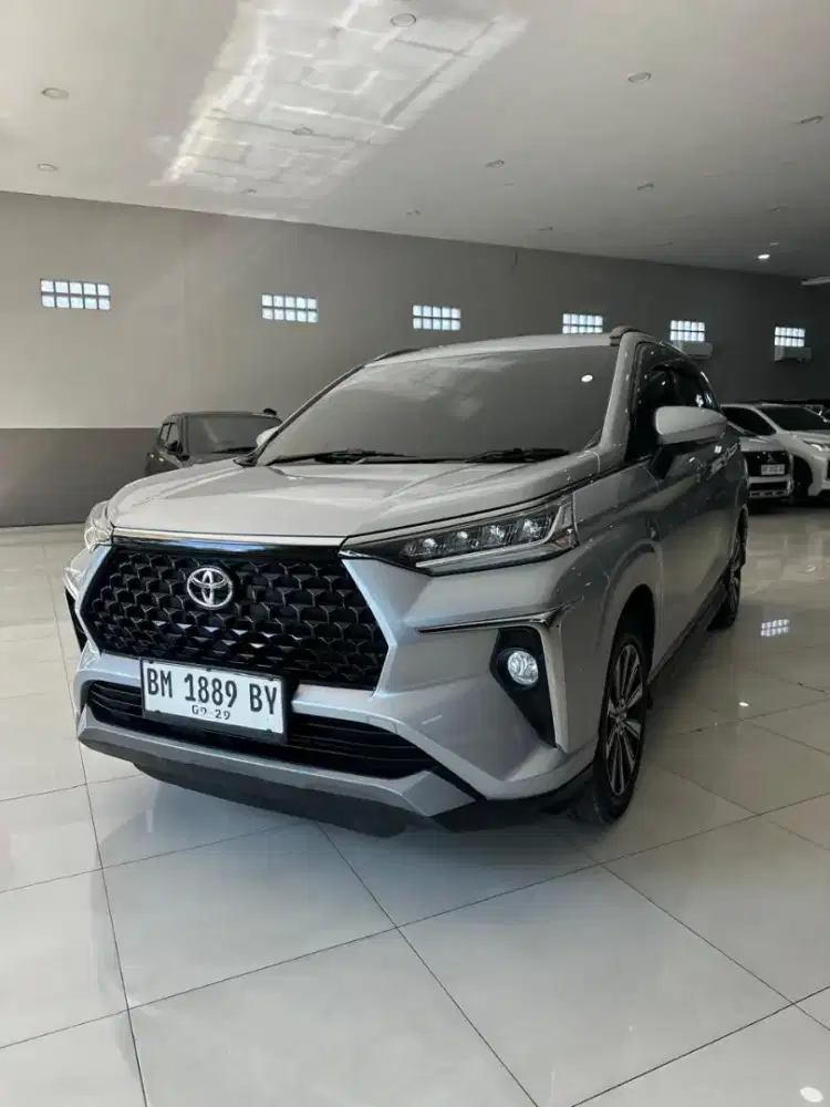 Toyota Veloz 1.5 MT 2024 KM 19 Rb