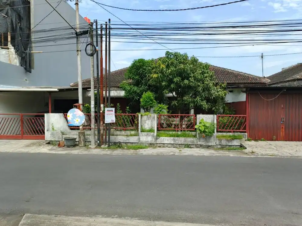Rumah 5 Kamar Tidur Dalam Perum Green Garden Lokasi Dekat Manna Kampus