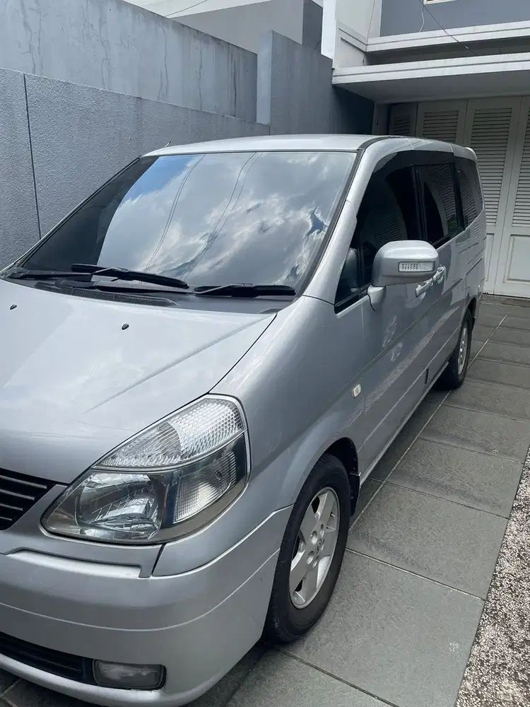 Nissan Serena 2007 Bensin