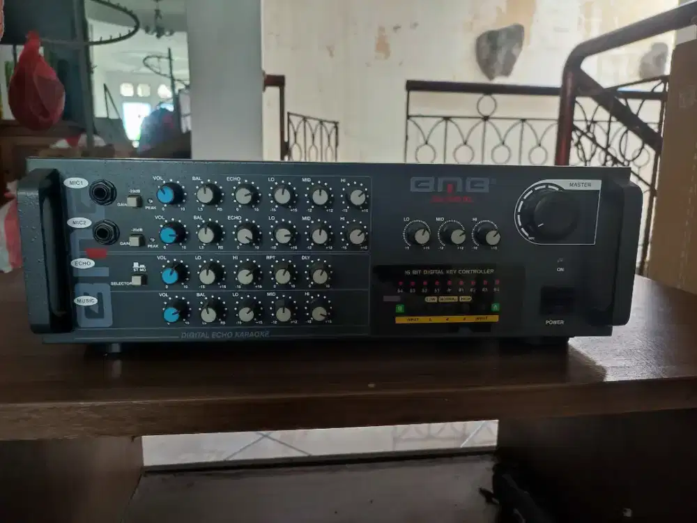 Dijual cepat sound system set bekas 80% masih ready for use