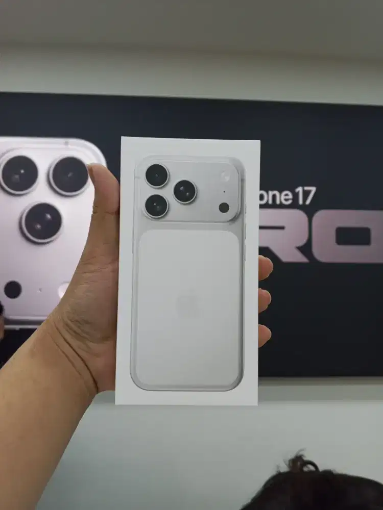 Kredit iPhone 17 Pro garansi iBox