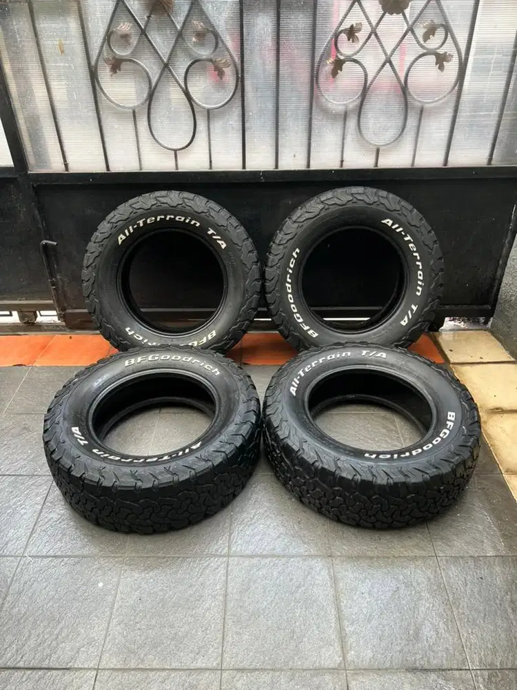 Ban BFG BF Goodrich AT KO2 235/70/16 4pcs crv xtrail escape innova