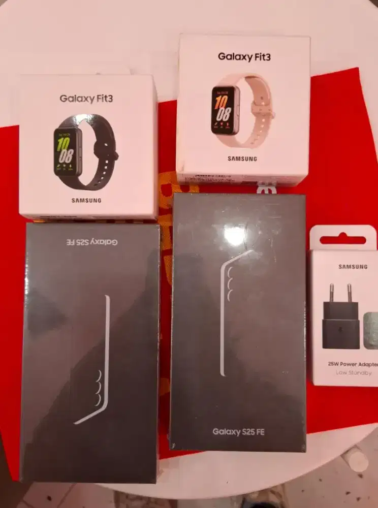 Cicilan 0% Samsung S25 Fe Gratis Fit 3