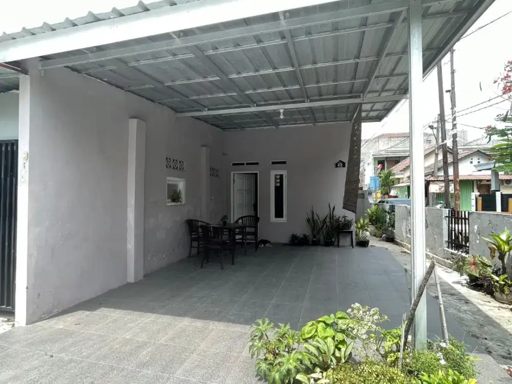 Rumah Klasik Luas Strategis Murah di Nagasari Kota Karawang Barat