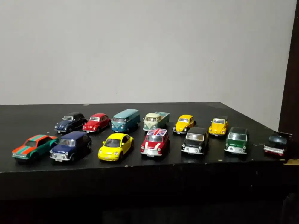 Diecast Classic 1:43 (Bervariasi) Chrysler, Mini Cooper, VW, Ford dll
