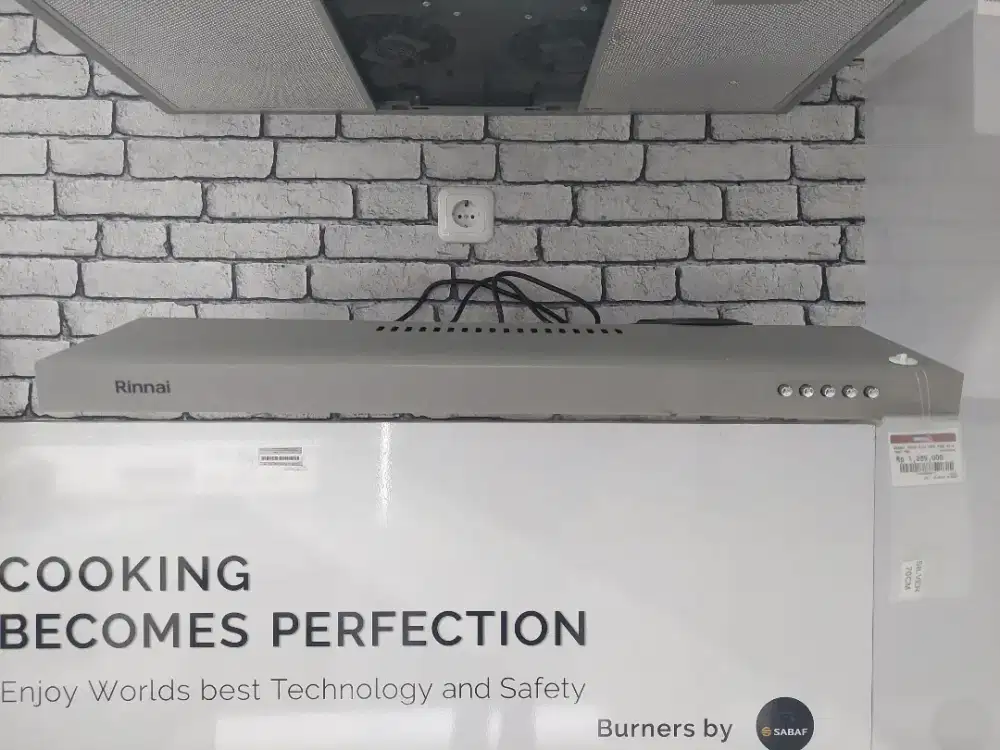 Cooker Hood Rinnai 70CM