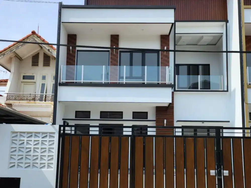 Rumah dijual dibangun dari kavling di Nusa Loka BSD