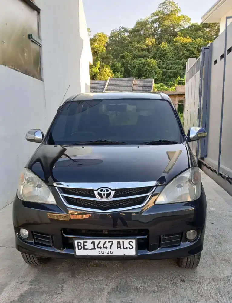 Jual cepat Avanza G Th. 2011 MT
