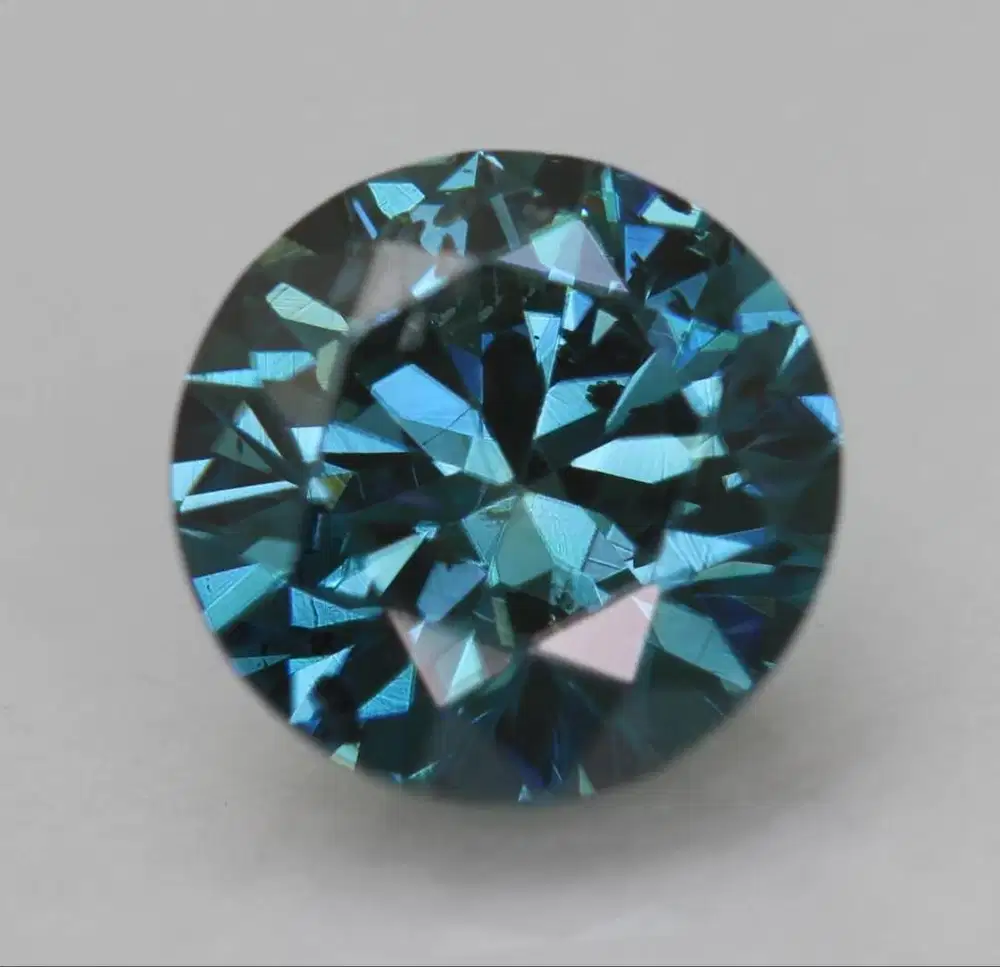 Natural Diamond Eropa 2.22 Ct  Vivid Blue VS IGL