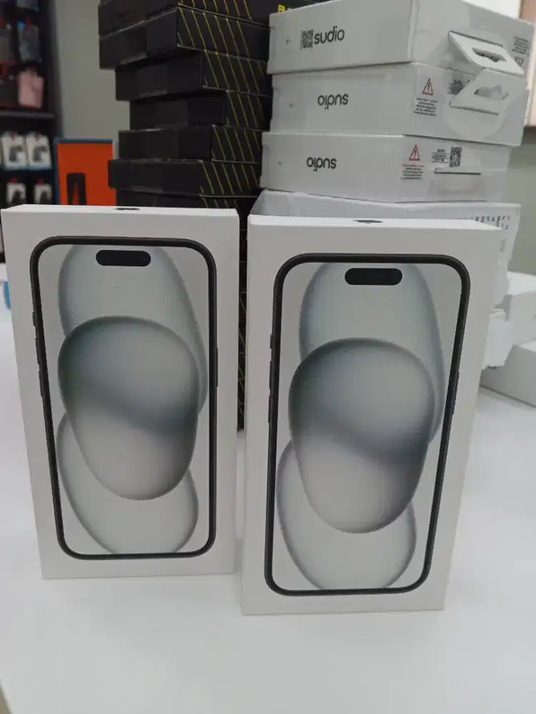 Kredit iPhone 15 garansi iBox