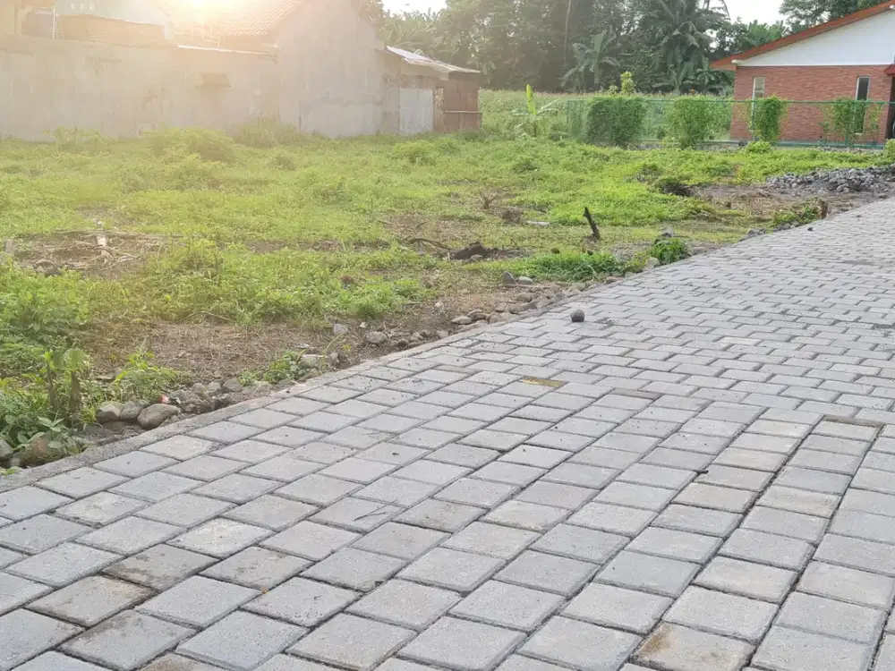 Monjali, Tanah Sleman Jogja, dekat UNY