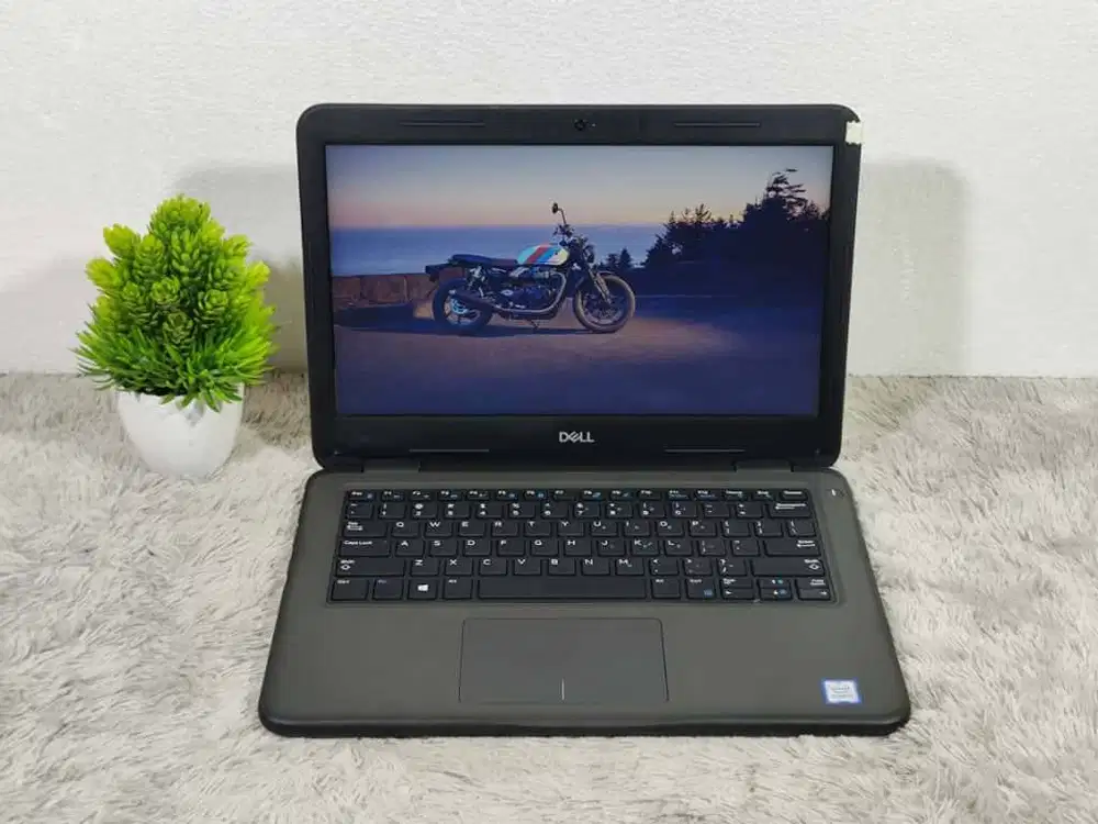 Laptop Dell Latitude 3310 CI3 RAM 8GB SS 256GB ISTIMEWAHH