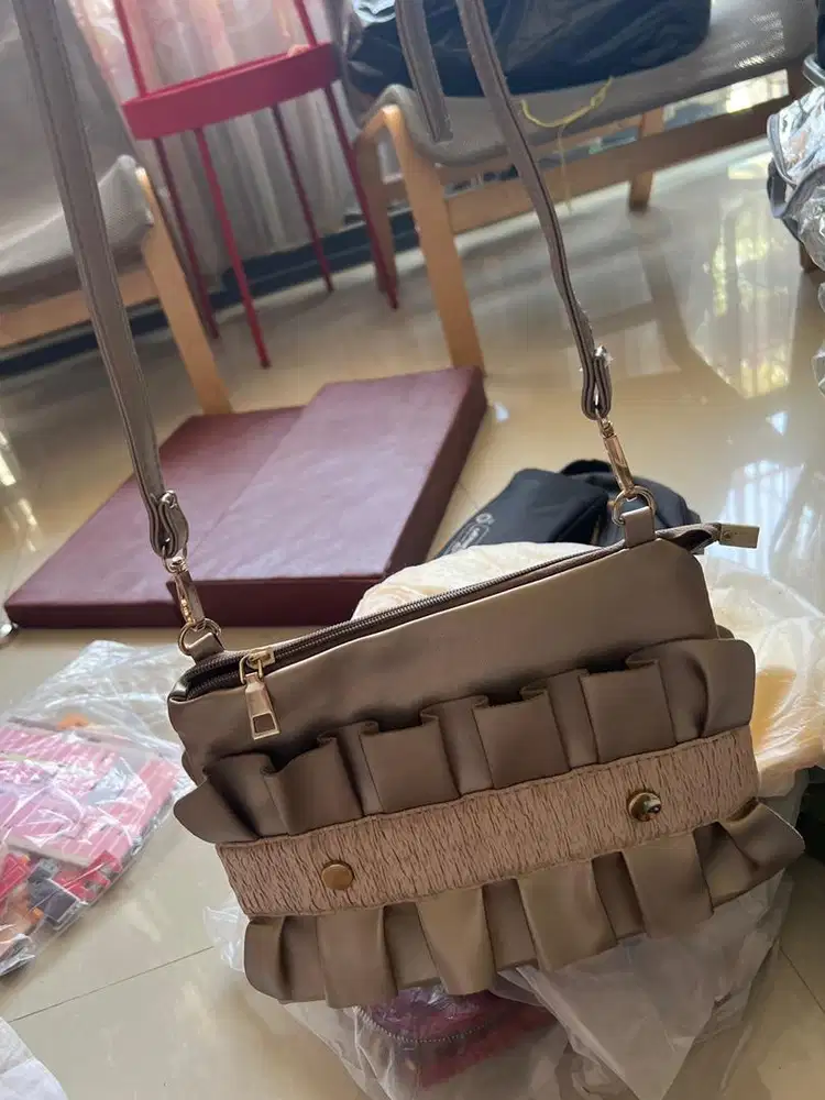 Jual cepat tas pesta