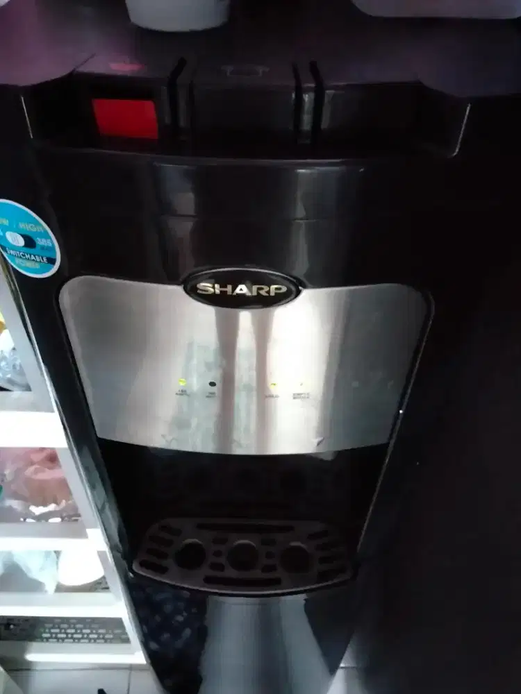 Dispenser merk Sharp