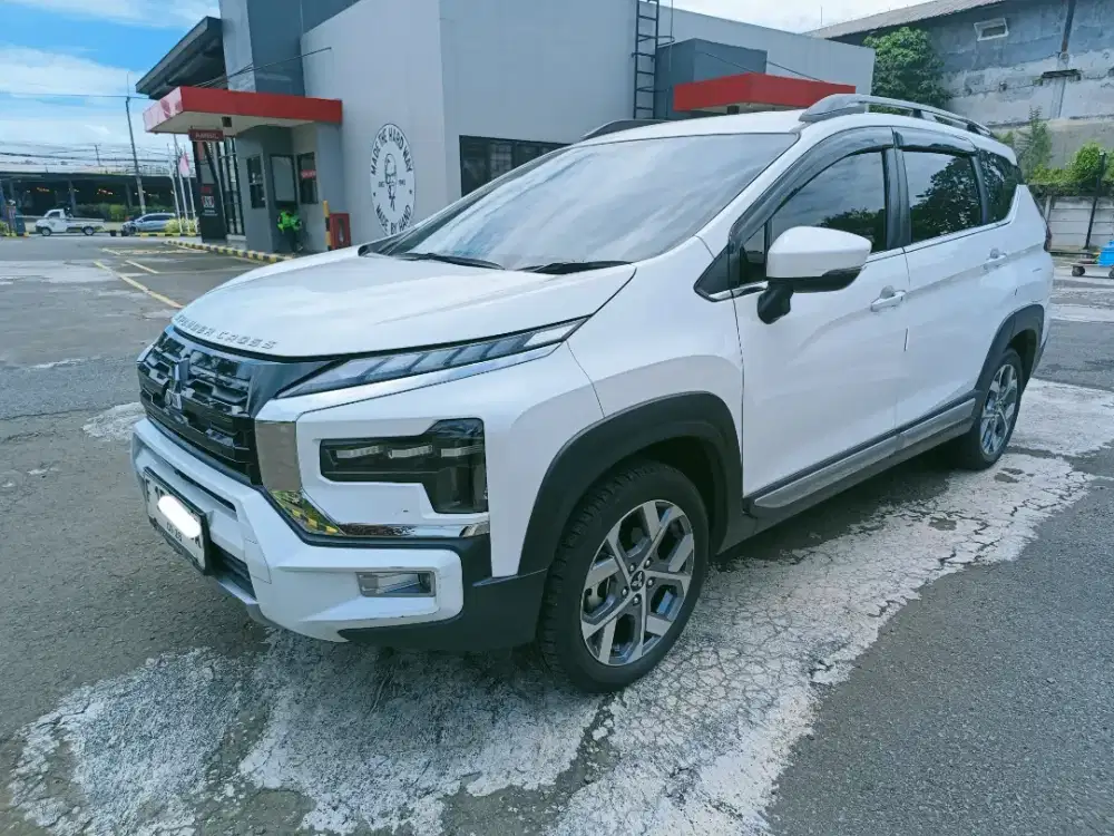 F New Xpander Cross Premium 2023