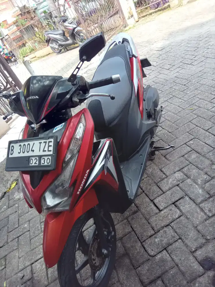 Vario 125 kzr thn 2014