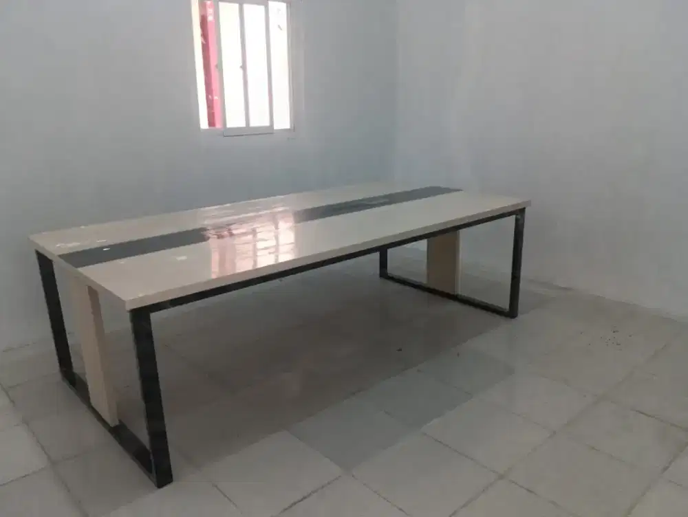 meja meeting kantor 240