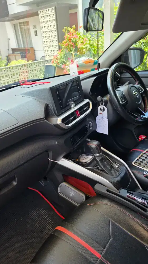 Daihatsu Rocky 1.2 AT ADS Putih