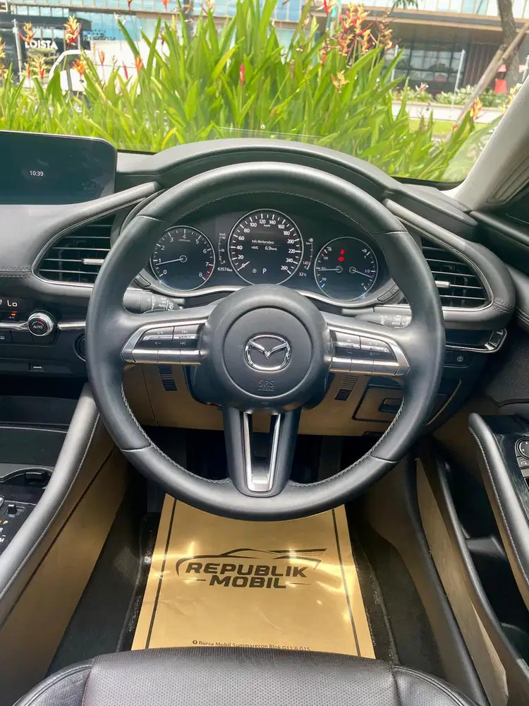 Mazda 3 Sedan 2.0 Skyactiv-G AT 2019