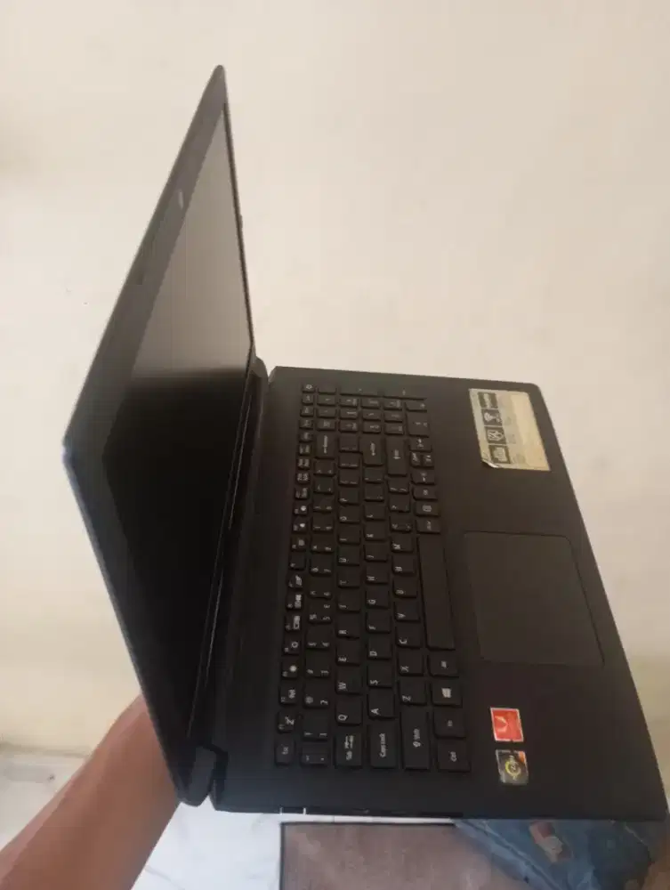 Laptop Acer Apire A315-41