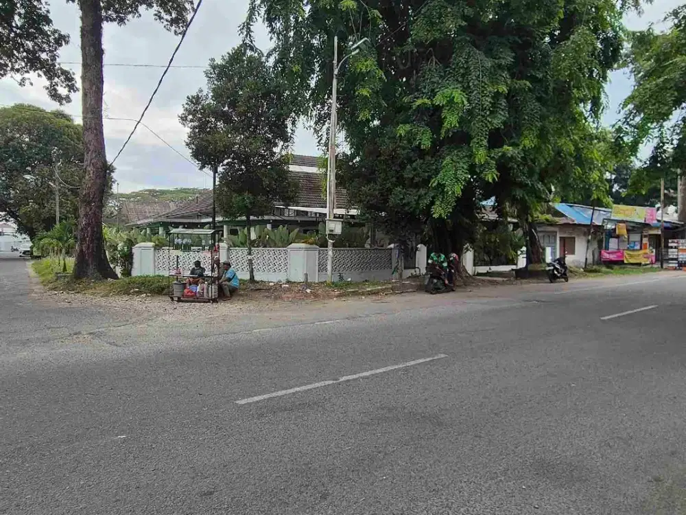 jual rumah petak posisi Hook, jalan Turi dekat SM Raja, strategis banget, harga nego..