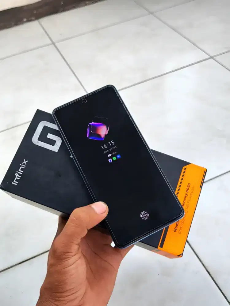 Infinik gt 10 pro mulus NFC amoled 8+8/256gb siap pake