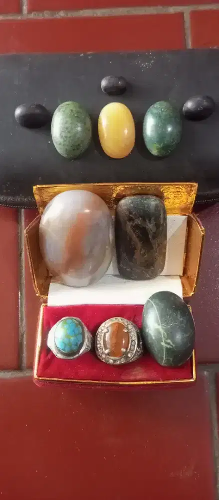 Di jual batu akik satuan atau borongan