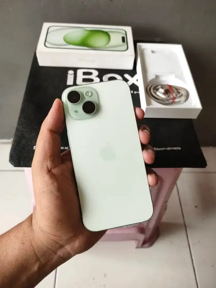 Iphone 15 128gb iBox on maret 2026 fullset mulus