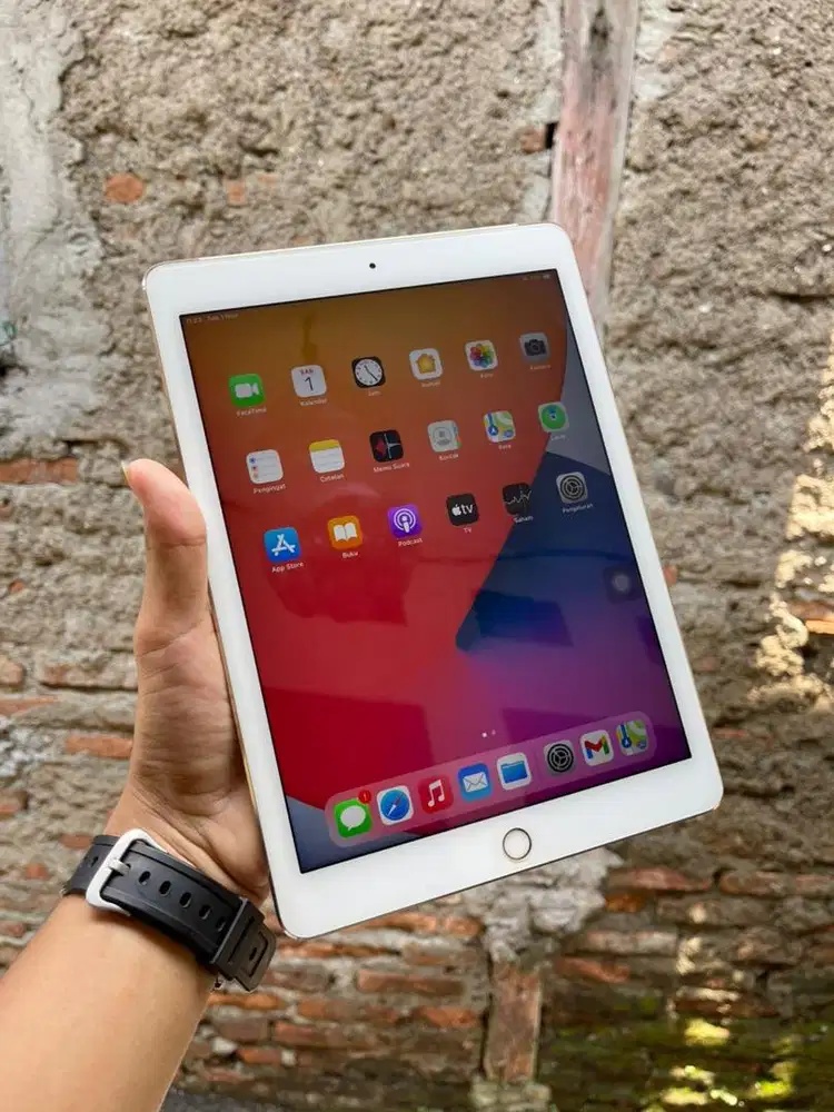 Apple iPad Air Gen 2 128gb Wifi Only Good Condition