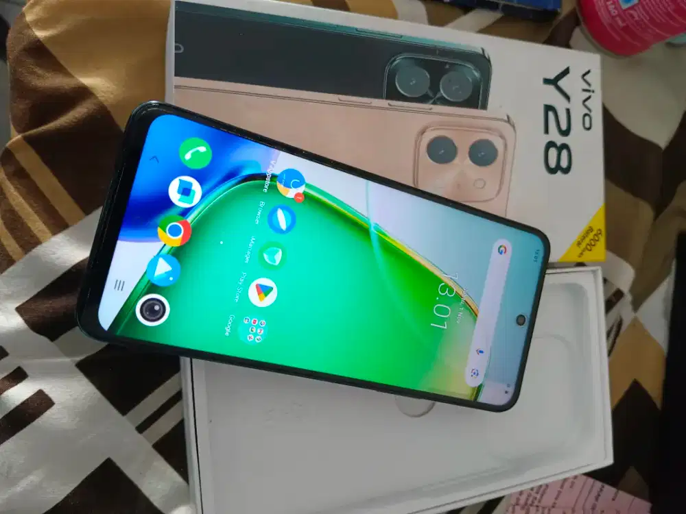 VIVO Y28 AGATE GREEN LENGKAP